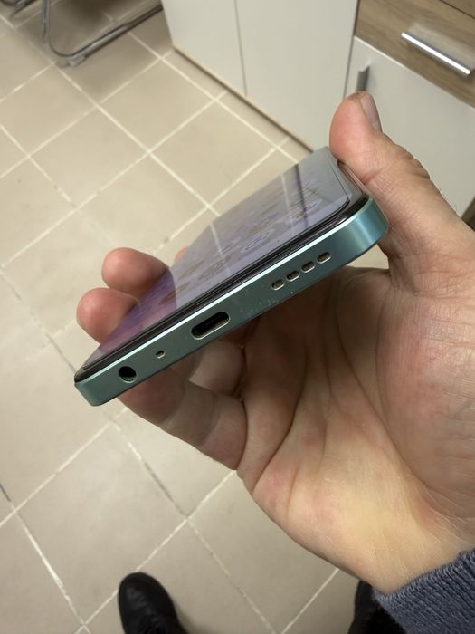 Realme C55 8+4/256gb - отличен