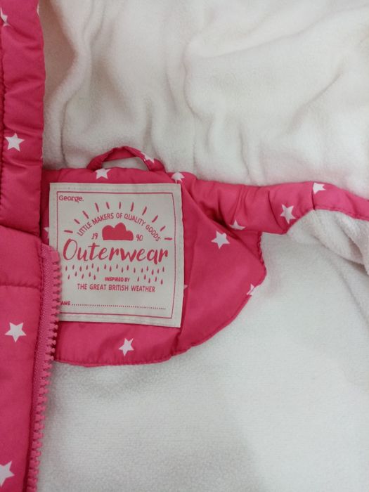 Vând geaca iarna fetita