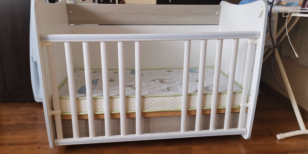 2 броя Детски креватчета