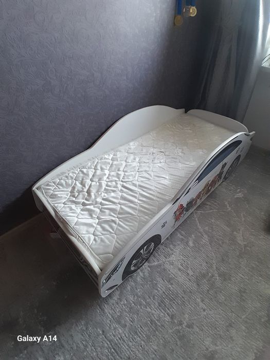 Продам детскую кровать в хорошем состоянии.