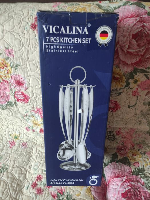 Кухонные приборы в упаковке