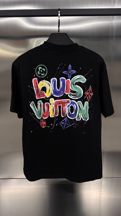 Мъжки тениски различни модели