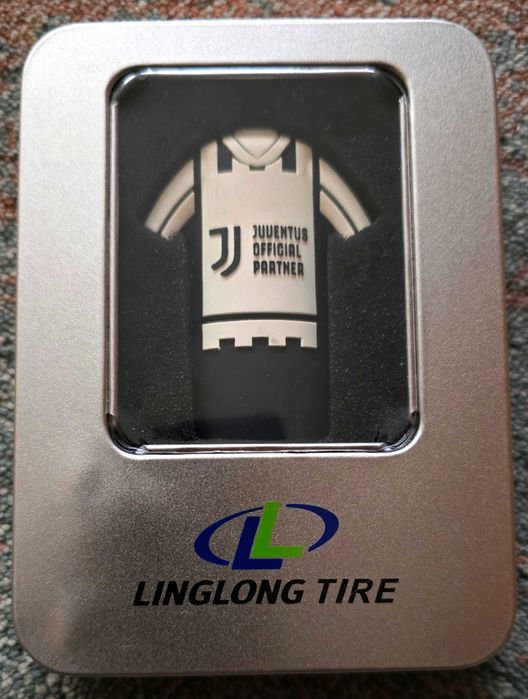 Stick Juventus 15GB - USB Flash Drive 2.0 Official Design