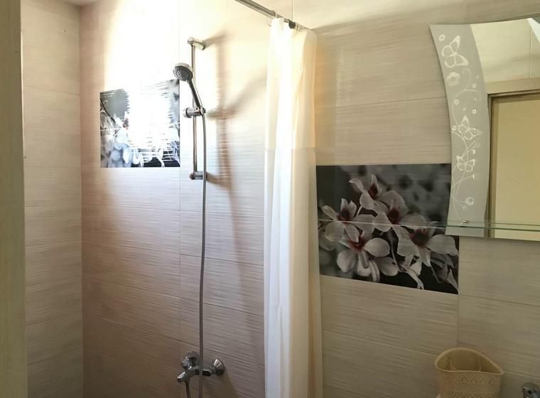 Дава се под наем Тристаен апартамент в Пловдив, Кършияка - 100 кв.м за 500 € - Снимка #7