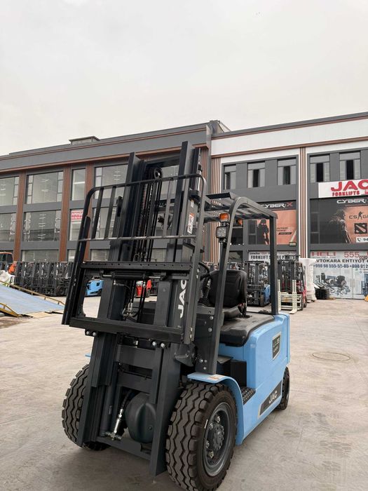 Электрический Вилочный Погрузчик JAC KUNGFU 3.5 тонный