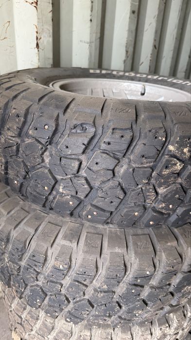 Продам шины с дисками 31x10.50R15LT