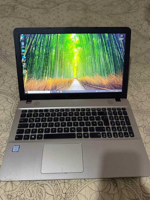 ASUS CORE i5 7gen,rami  8g ddr4, ssd 256g,display 15.6 fhd 3 ore bat