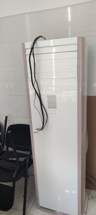 Кондиционер марки Midea