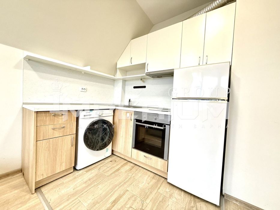 Дава се под наем Тристаен апартамент в Варна, Базар Левски - 80 кв.м за 498.27 € - Снимка #2