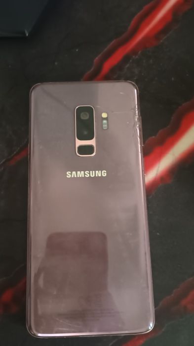 Samsung s9+ 6 GB ram