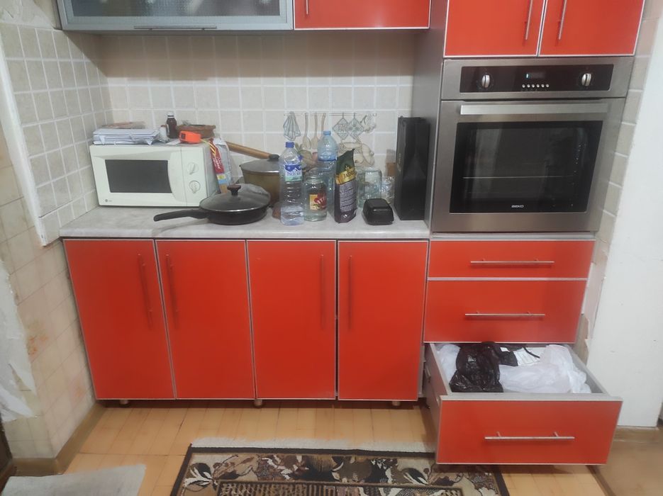 Prodam kuxonnaya mebel