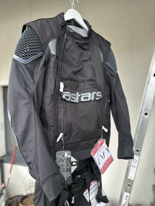 Costum echipament moto doua piese NOU alpinestars halo drystar xl