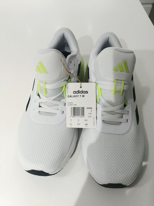 Кроссовки Adidas