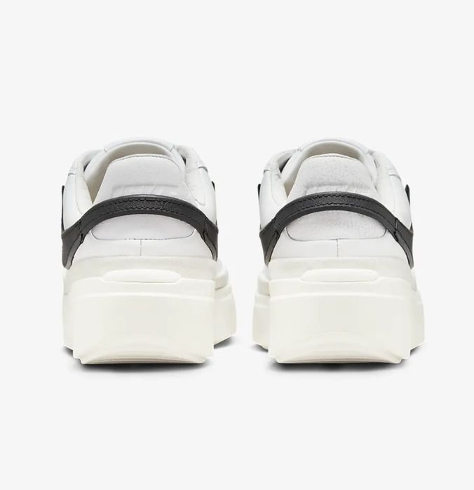 Продам кроссовки Nike оригинал