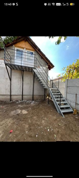 Scara metalica zincata pt beci și pod/mansarda