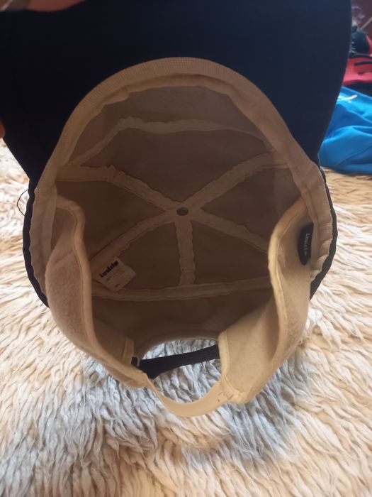 Зима шапка Invicta и North face