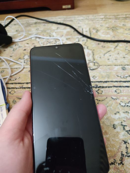 Продам Samsung Galaxy A12