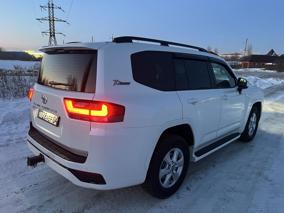 Продам land cruiser 300