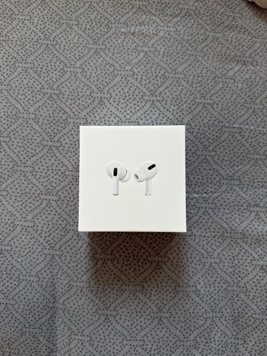 Продам AirPods Pro