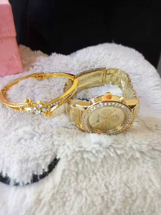 Set elegant: Ceas damă + Brățară | Stil Premium