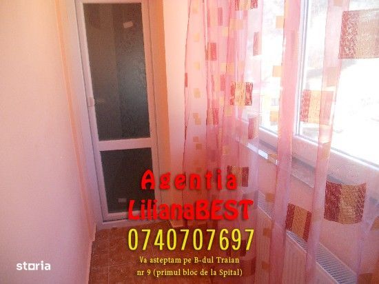 Centru-balcon