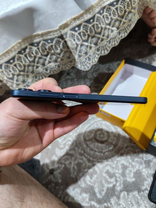 Продам realme 10 8/128