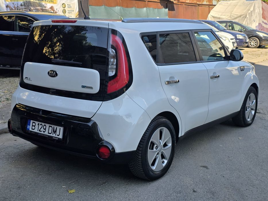 Kia Soul 2015 1.6gdi Aspirat Benzina Euro6 177.000km reali Garantie 1 An -Rate Cash Buyback Variante Auto