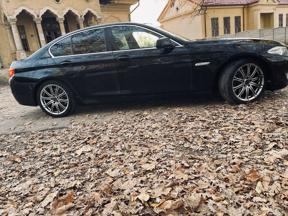 Bmw f10 525d. 3.0d