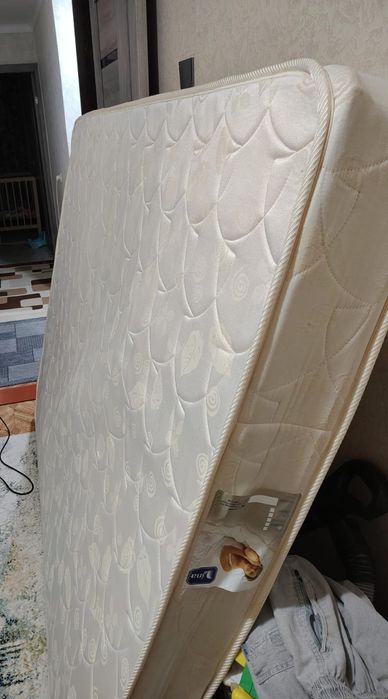 Продам матрас на 2спальную кровать