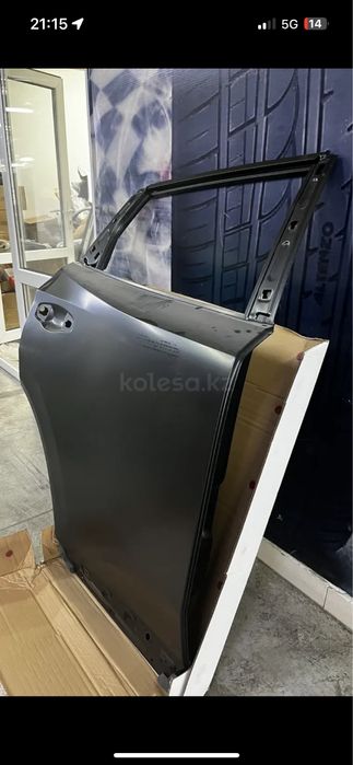 Changan S55 дверь есть