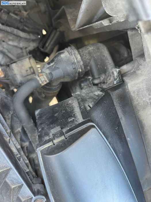 Priza Deflector Difuzor Captare Aer de pe Trager Tragher Volkswagen Caddy 2.0 TDI 2011 - 2015 [C4879]