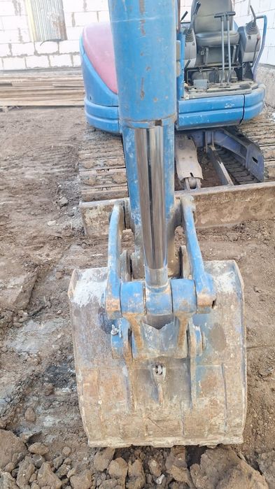 Продам мини экскаватор.