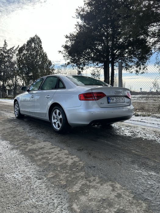 Audi A4 B8  2.0 Tdi o