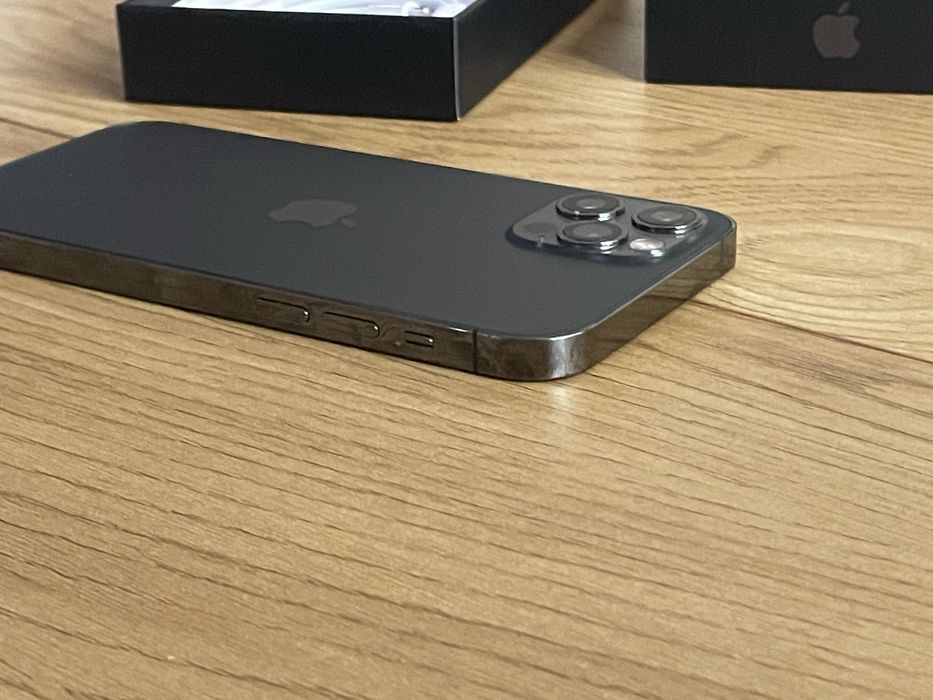 Бартер iPhone 12 Pro 128gb graphite 100%