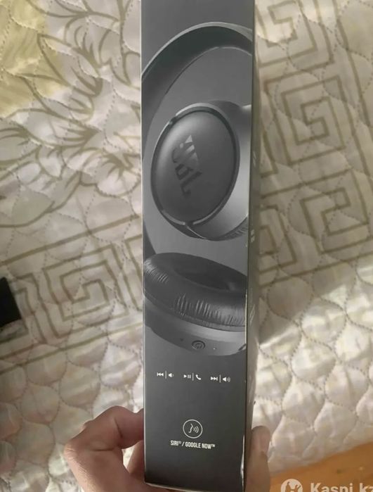 Наушник новый