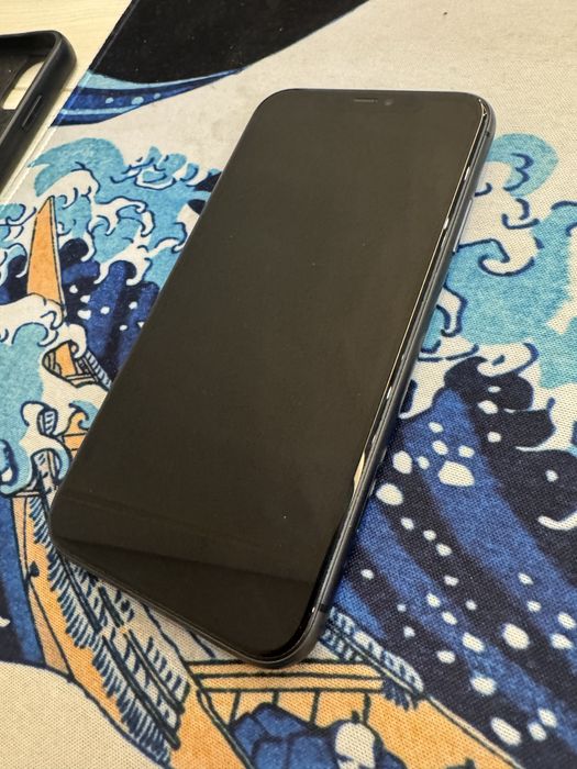 Iphone 11, цвет черный