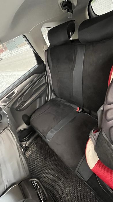 Чехлы комплект Haval M6