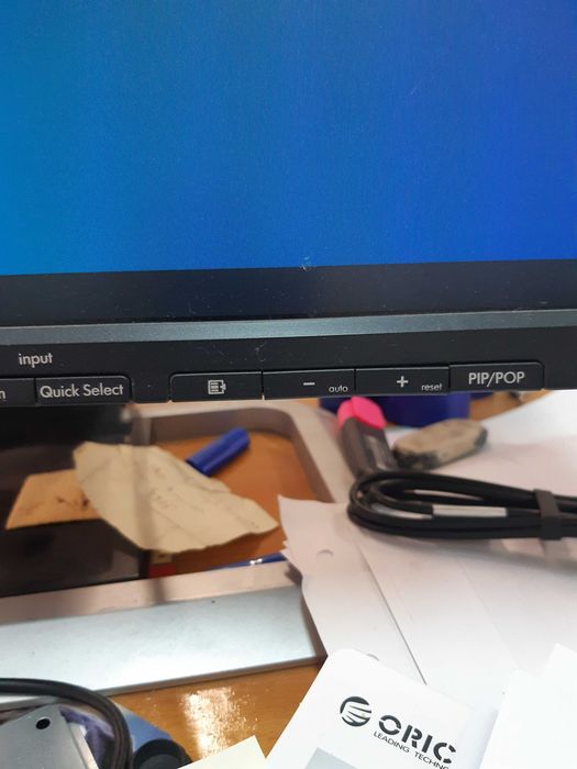 Monitor LED HP LP2475w, 1920 x 1200,  60 Hz, stare buna