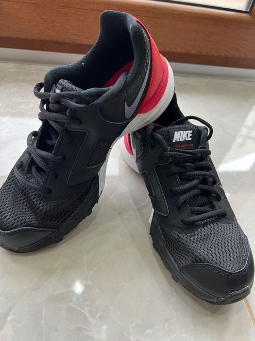 Дамски маратонки