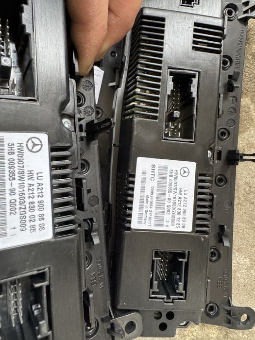 Дисплей за навигация и управление на климатроник Mercedes E класа W212