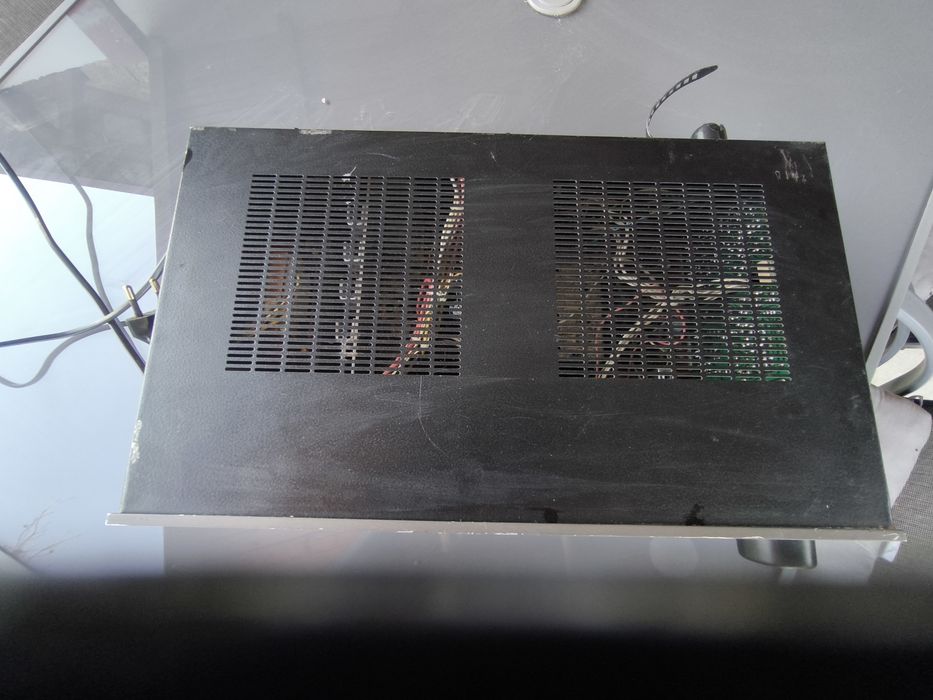 Stereo receiver NAD 7020