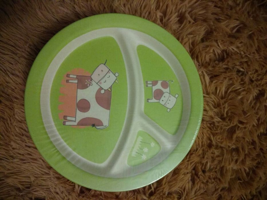Продам набор посуды для малыша