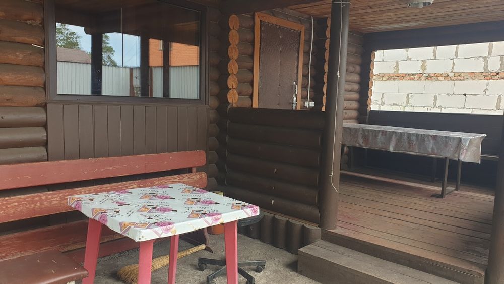 Сдам Сруб в лесу.