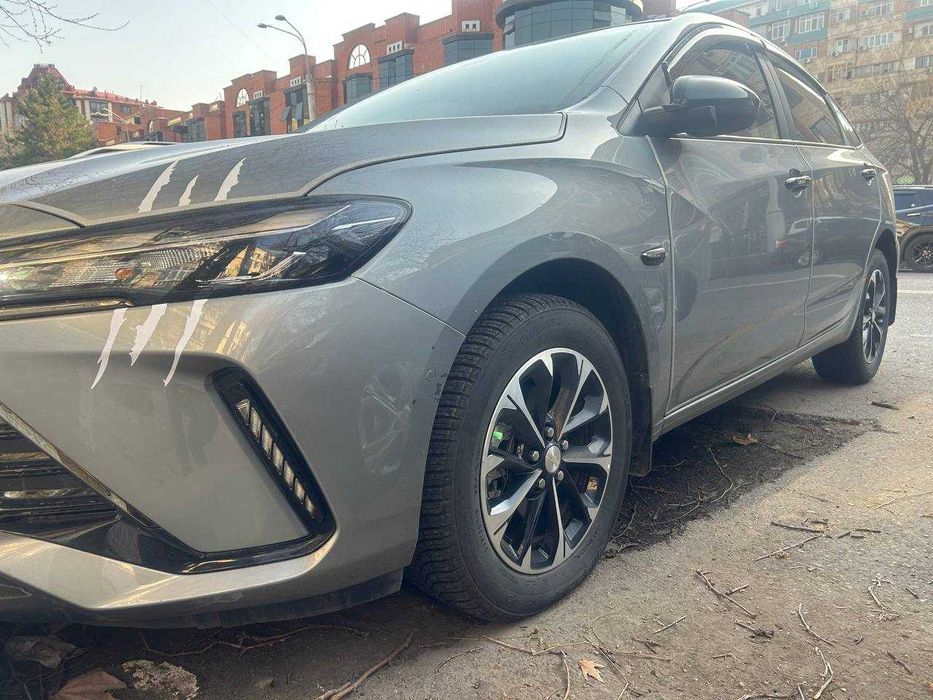 Chevrolet Monza 1.3 турбо