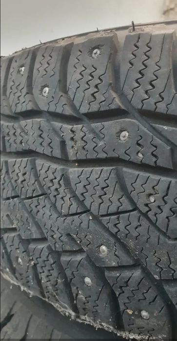 Зимние 215/65/16