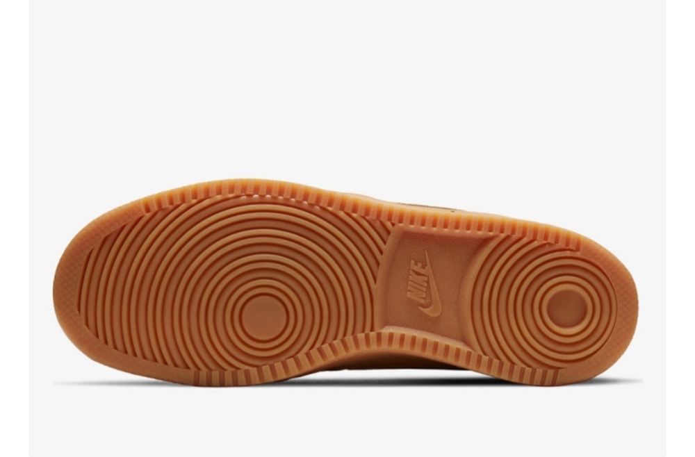 Маратонки Nike Court Vision Mid.Nike Air Max Excee номер 44