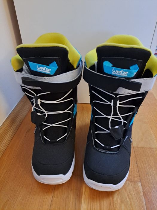 Boots Snowbord marime 37 EU