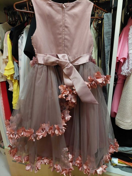 Рокля за момиче ,