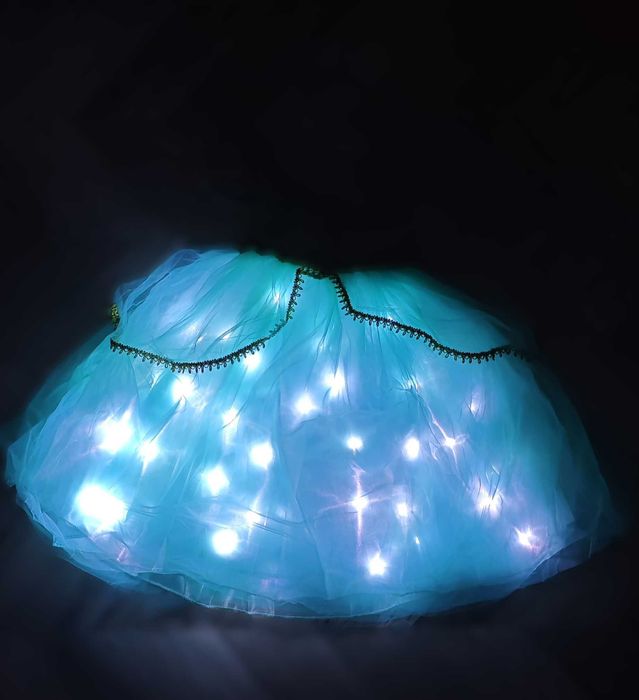 Светеща детска рокля с LED светлини в стил принцеса Жасмин