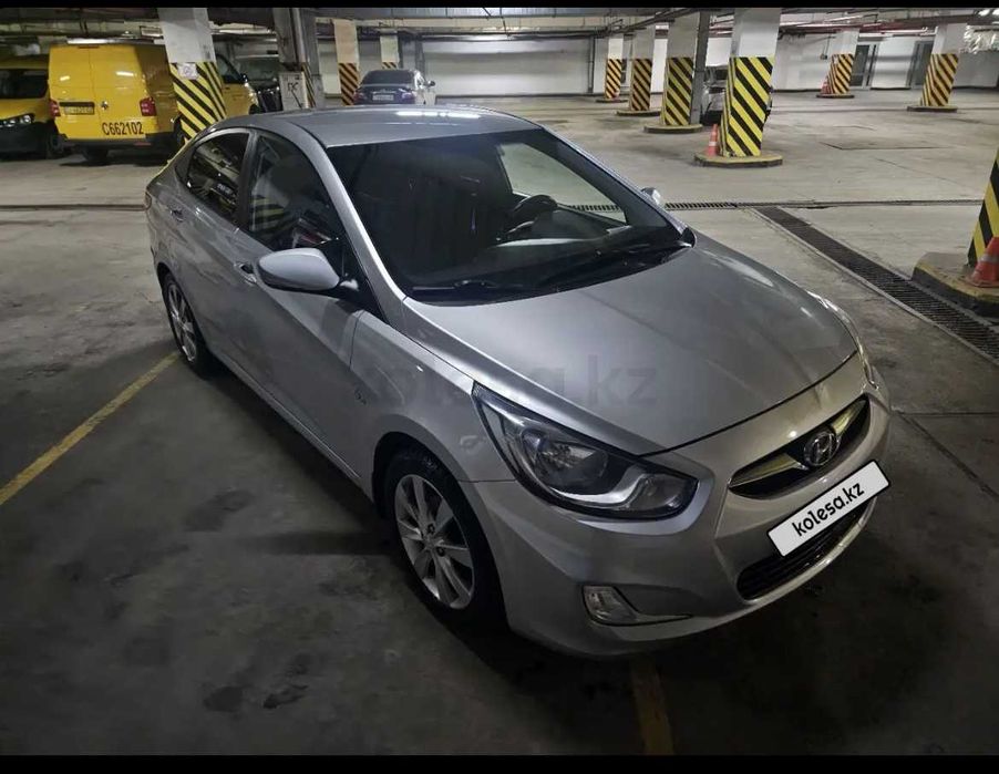 Продаю Hyundai Accent 2011 1.6